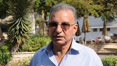 «زيزو»: أسامة عرابى يتسلم مهام عمله بالأهلي غدًا