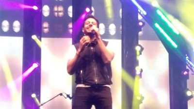 بدء حفل محمد حماقي بنادي سموحة في الإسكندرية