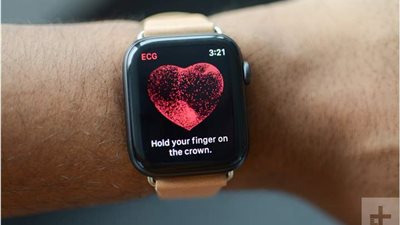 ساعة ذكية تراقب أداء القلب واللياقة البدنية