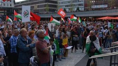 إعلام الغرب يكيل بمكيالين.. «إن.بى.سى» توقف مراسلها لتصويره استشهاد «أطفال شاطئ غزة».. «سى.إن.إن» تحقق مع صحفية وصفت الإسرائيليين بـ