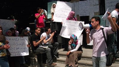 طلاب الدبلومات يتظاهرون أمام التعليم العالي.. غدًا