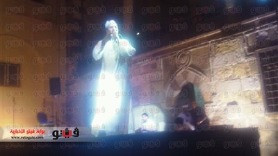 بالفيديو والصور.. «مؤمن حسني» يكشف ساخرًا محاسن الصعايدة