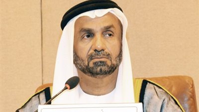 رئيس البرلمان العربي يطالب برفع الحصار عن تسليح الجيش الليبي