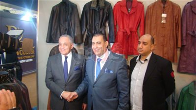 تواصل فعاليات معرض القاهرة الدولي للجلود