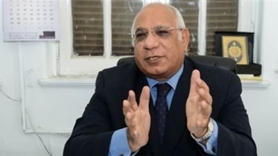 خبير مائي يكشف حقيقة تخفيض حصة مصر