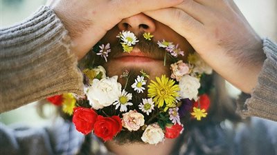 بالصور.. أحدث تقاليع الشباب في أمريكا تزيين 