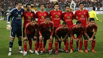 الأهلي ينهى الشوط الأول أمام القطن الكاميرونى بالتعادل السلبى