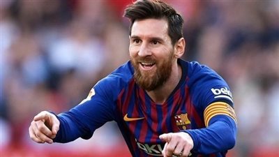 ميسي يعود لتشكيل برشلونة الأساسي أمام فياريال