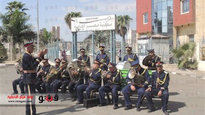 بالصور.. فرقة موسيقى الشرطة تحيى احتفالات أكتوبر بالمنصورة