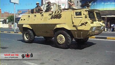 بالفيديو والصور.. استنفار أمنى بالغردقة ومدرعات الجيش تجوب الشوارع