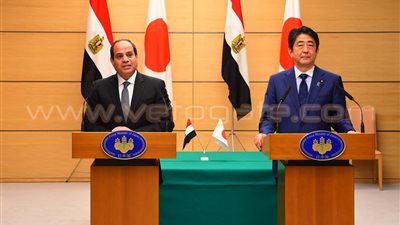 بالصور.. جلسة مباحثات السيسي ورئيس وزراء اليابان.. يدرسان تعزيز العلاقات في شتى المجالات.. أزمات الشرق الأوسط والإرهاب والتعاون الاقتصادي والتعليم أهم النقاط.. مؤتمر صحفي ومأدبة عشاء تكريما للرئيس