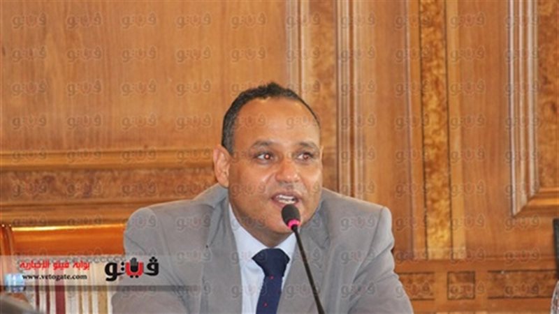  الدكتور محمود صقر