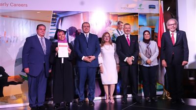 وزير القوى العاملة للشباب: سلحوا أنفسكم بالمعرفة لتقيكم شر الشائعات