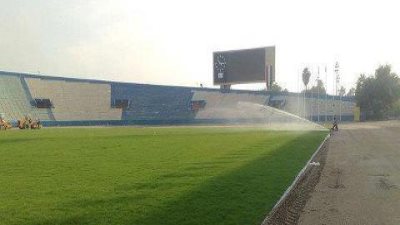 مندوب الفيفا يغادر القاهرة ويقدم تقريره حول ملعب الدفاع الجوي