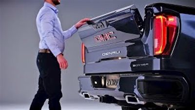 جي إم سي الأمريكية تعرض مهارات الشاحنات الكهربائية (فيديو)