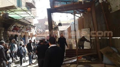 إخلاء محطة مترو «دار السلام» من الباعة الجائلين