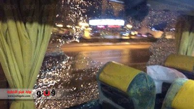 بالصور.. جماهير الزمالك تعتدي على أتوبيس سموحة