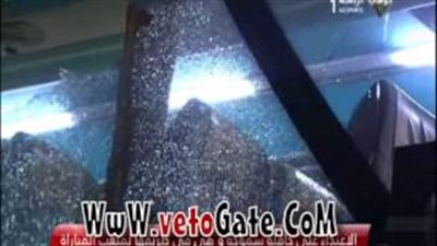 بالفيديو.. شاهد أتوبيس سموحة بعد تحطيمه بالحجارة قبل مباراة الزمالك