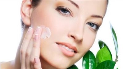 وصفة طبيعية لبشرة بيضاء خالية من الشوائب