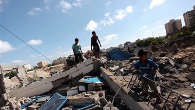 آثار غزة في مرمى القصف الإسرائيلى.. اليونسكو تحدد 19 موقعا.. الجامع العمري وضريح جد الرسول الأشهر.. حمام السمرة يحتضن الشمس.. وتل المنطار قلعة المجاهدين.. وكنيسة «الروم» تعود للقرن الخامس