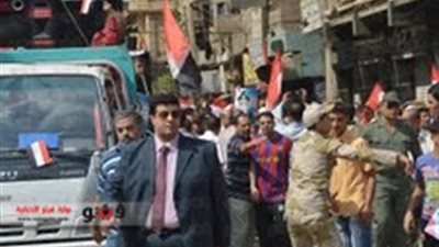 بالصور.. محافظ المنوفية يضع إكليل الزهور على النصب التذكاري بشبين الكوم