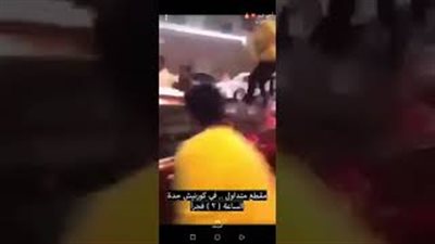 لحظة دهس سائق شابا بكورنيش جدة (فيديو)