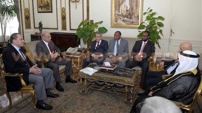 تفاصيل لقاء شريف إسماعيل بوزراء الزراعة العرب
