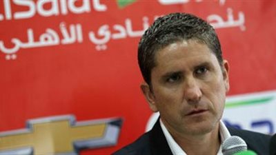 «جاريدو»: أنوي تطبيق طريقة «تيكى تاكا برشلونة» على أداء الأهلي