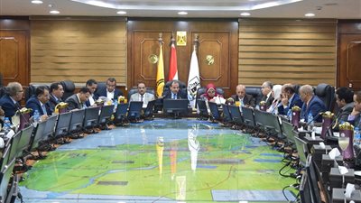 بالأسماء.. مجلس جامعة بني سويف يوافق على ترقيات 29 عضوا بهيئة التدريس