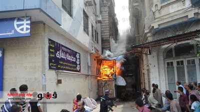 بالصور..حريق بحجرة الكهرباء أمام محكمة الجنايات بالإسكندرية