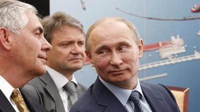 الكرملين: بوتين وتيلرسون بحثا بالتفاصيل الشأن السوري