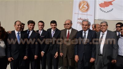 رئيس الوزراء يتفقد مصنعي بيدكو للغزل والملكة للمكرونة بـ«العاشر»