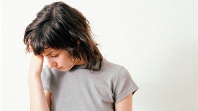 دراسة: التفكير الإيجابي يخفف الألم الجسدي الذي تشعر به