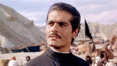 عمر الشريف يتحدث عن ذكرياته مع لورانس العرب