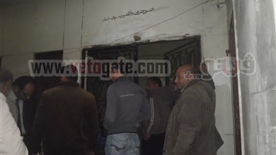 بالفيديو والصور.. النيابة تعاين جثة ضحية مدرعة الشرطة فى أحداث المنصورة