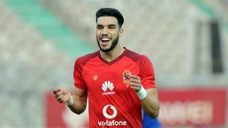 اللاعب وليد أزارو