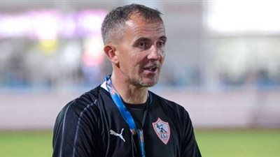 ميتشو يعقد جلسة مع زيزو على هامش مران الزمالك.. تعرف على التفاصيل