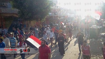 ضبط إخواني ألقى أنبوبة بوتاجاز على مسيرة لأهالي القنطرة غرب