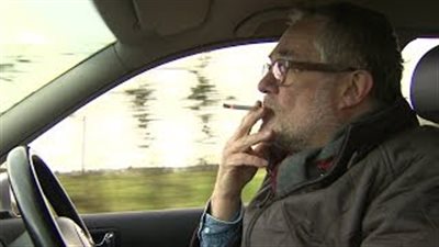 بالفيديو.. 23 مليار دولار تعويضا لزوجة مدخن توفي بسبب السرطان