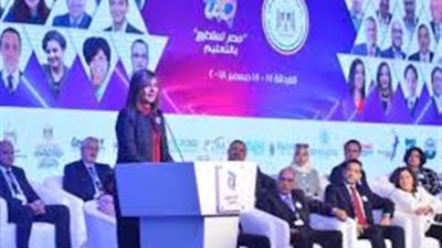 نجوم الأعمال المصريون بالخارج يشاركون في 