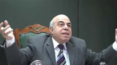 بالفيديو.. محام يتهم الأزهر بالغش.. وداعية إسلامي: كلامك تافه