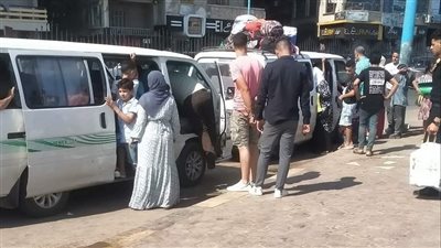 رحلات اليوم الواحد بالإسكندرية ضجيج بلا مكسب.. وإشغالات الشواطئ 100%