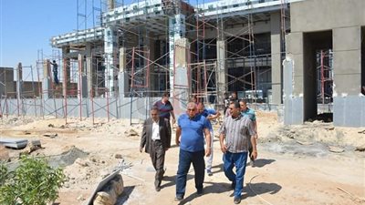إنشاء مجمع لخدمات المستثمرين بتكلفة 58 مليون جنيه بالوادى الجديد