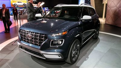 تغييرات جمالية بسيارات ميني كونتريمان الكروس أوفر 2020