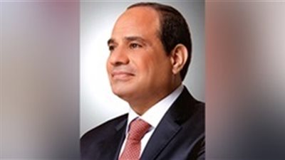 3 تكليفات من السيسي لإصلاح شركات قطاع الأعمال العام.. صناعة الغزل والنسيج الأبرز