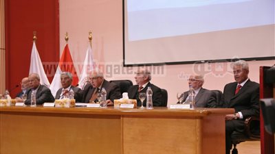 لجنة الانتخابات: 664 ألف مواطن بالخارج لهم حق التصويت فى انتخابات النواب