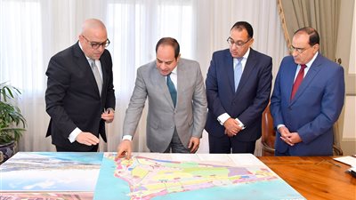 السيسي يكلف بإنهاء العمل في مشروعات الإسكان وفق الجداول الزمنية المقررة.. يشدد على أن تتضمن المشروعات الخدمات الأساسية كافة.. وأن توفر الأمن والسلامة للمواطنين