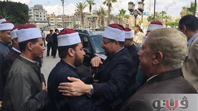 بالصور.. وزير الأوقاف يصل الإسماعيلية لافتتاح مسجد بالقصاصين