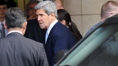 رويترز: «كيري» يصل إلى القاهرة خلال ساعات