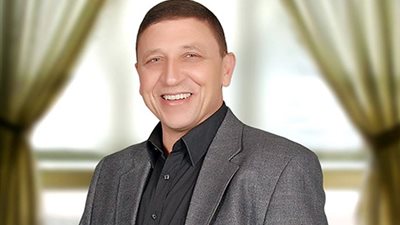 نائب بالفيوم يطالب بالتحقيق مع المحافظ بتهمة رشوة النواب